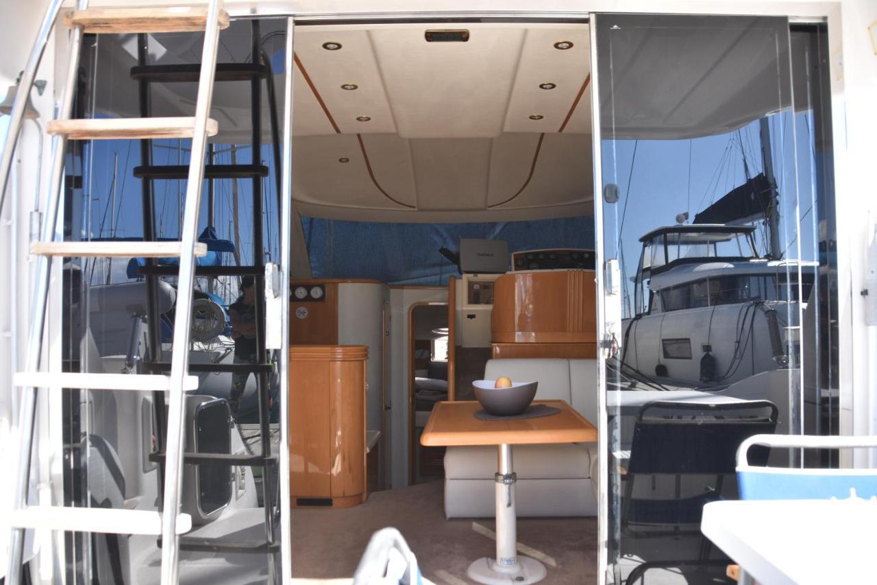 Готель Luxury Yacht Kamikara Сан-Мігель-де-Абона Екстер'єр фото